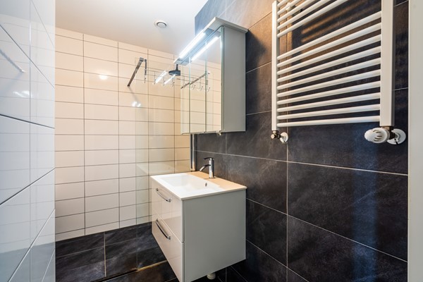 Medium property photo - Stationsweg 73, 4141 HE Leerdam